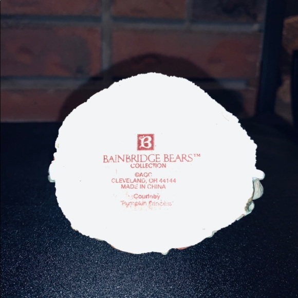 Bainbridge Bears Courtney Pumpkin Princess Collectible figurine - Picture 6 of 6